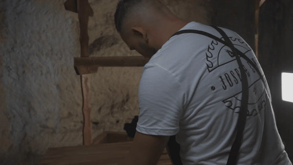 Scopri i Prodotti Artigianali Josephline. Un Viaggio nel Design e nell'Arredamento in Legno