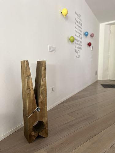 Molletta Design 82-molletta gigante -Mensola artigianale in legno